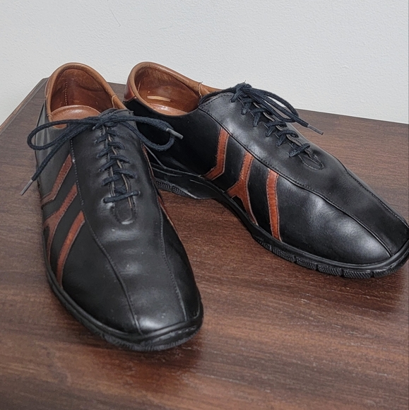 Allen Edmonds Other - Allen Edmonds Men's Traveler Oxford Sneaker Leather Lace-Up Shoes Size 10 D